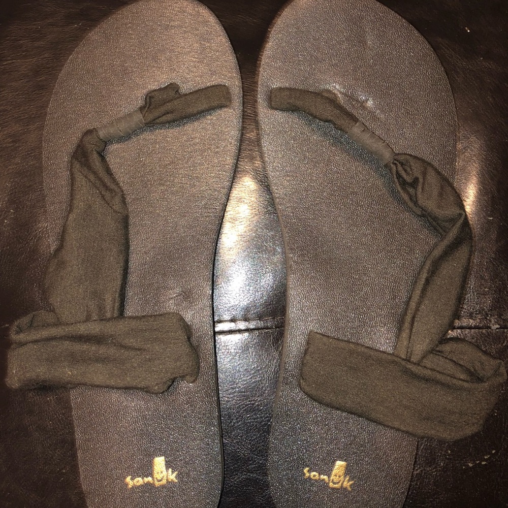 Sanuk Brown Sandals